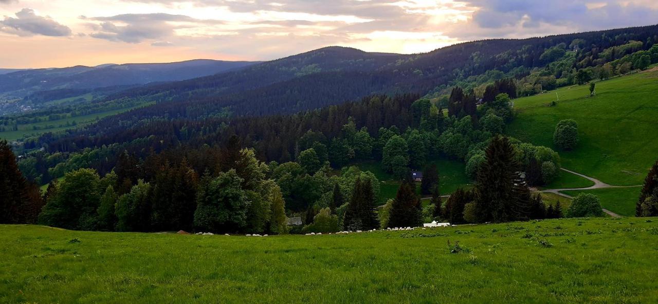 Apartman Hygge Bratrouchov Jablonec nad Jizerou Exteriör bild